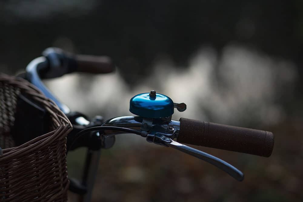 Bicycle handlebars with bell